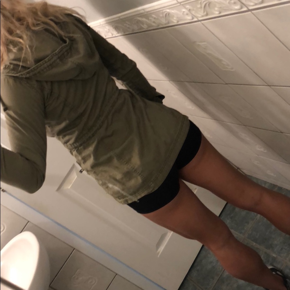 jacket - Picture 3 of 3